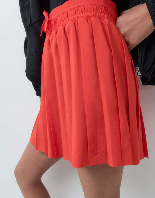 Nike knife pleat skirt in crimson red, 4 of 5