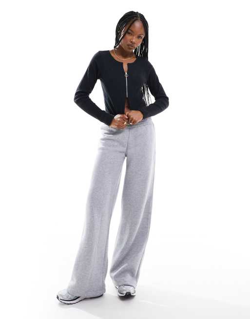 Nike knitted ribbed cardigan in black, 4 of 4
