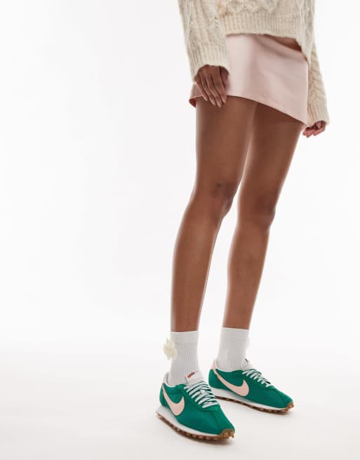 Nike LD-1000 SE trainers in green and pink