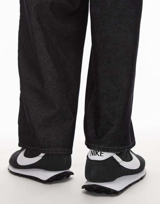 Nike LD-1000 sneakers in black and white, 4 of 5