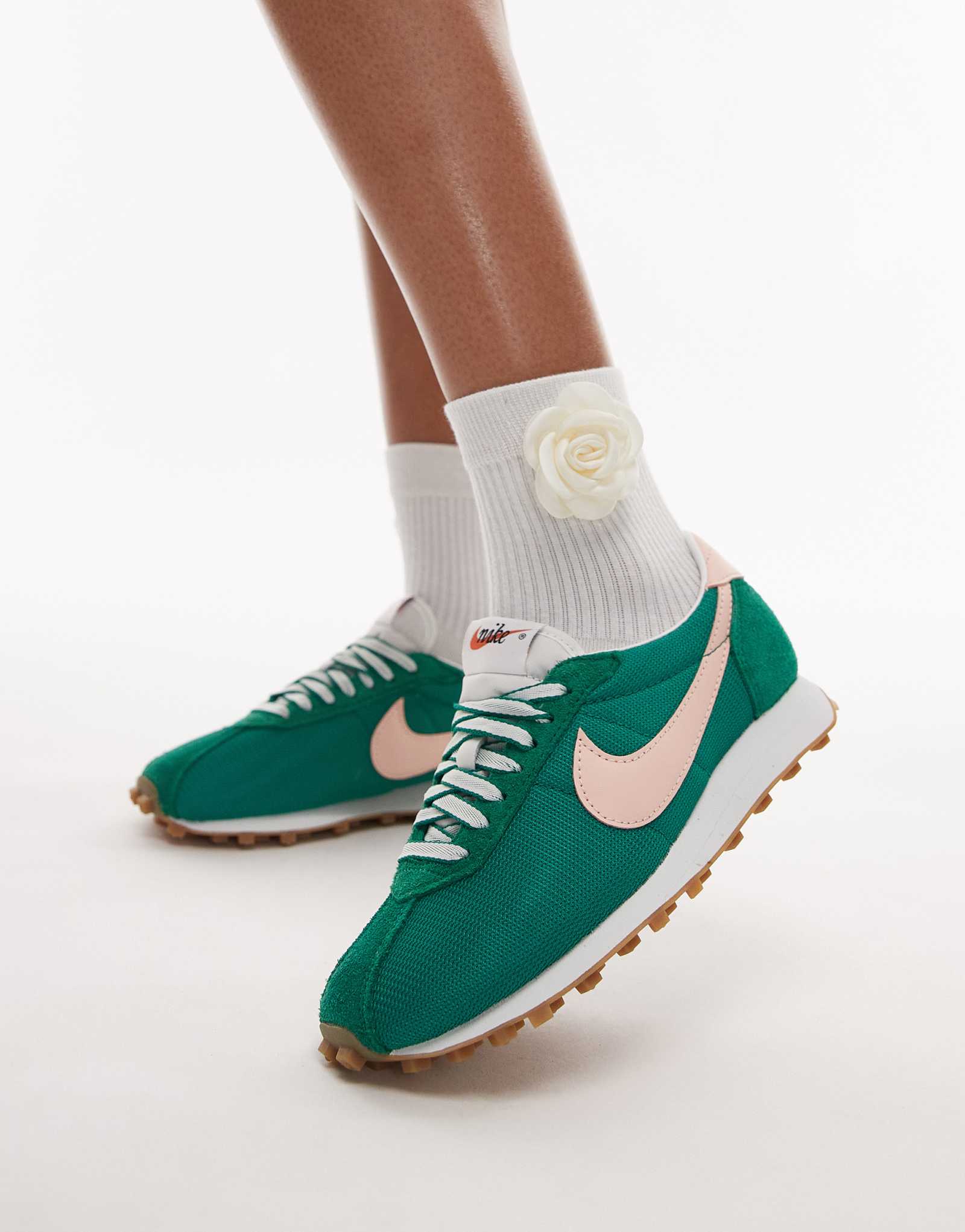 Кроссовки Nike LD-1000 зеленого и розового цветов