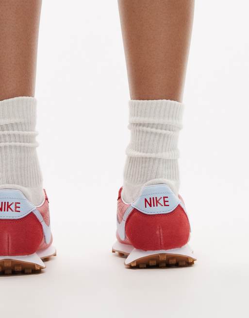 Nike LD-1000 sneakers in red and blue, 3 of 5