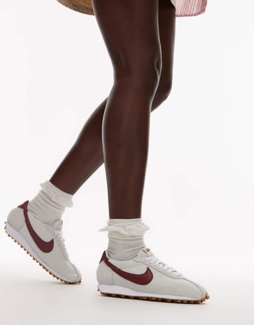 Nike LD-1000 sneakers in white and brown, 4 of 5