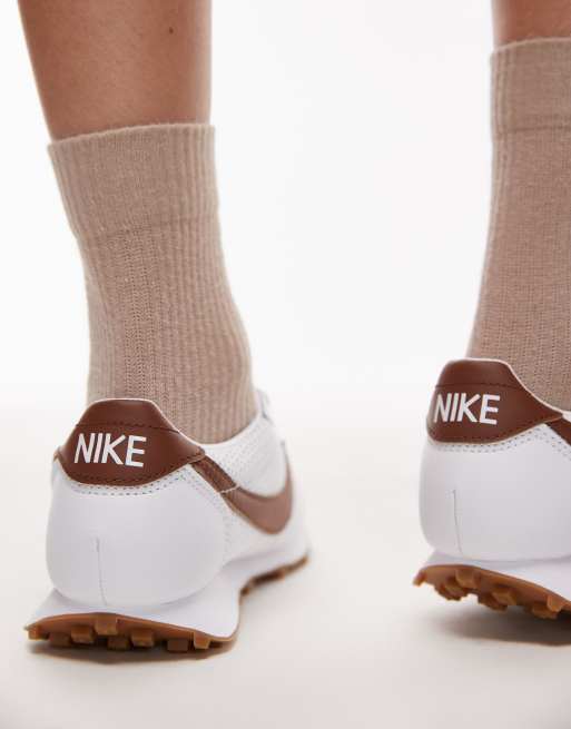 Nike LD-1000 sneakers in white & brown, 2 of 5
