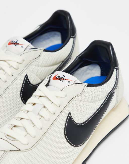 Nike LD-1000 unisex trainers in beige, 2 of 3