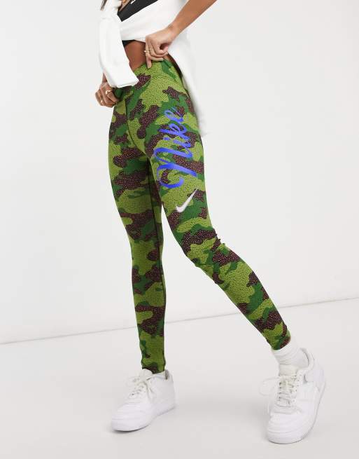 Green patterned outlet leggings