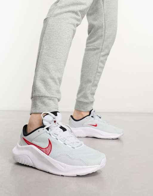 Nike Metcon 9 sneakers in triple gray