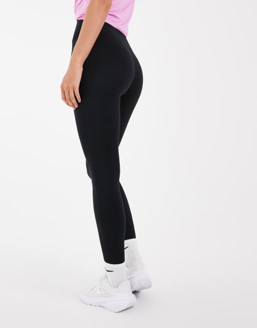 Nike leggings med fodstrop i sort, 4 af 5