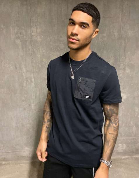 Nike – Leichtes Utility-T-Shirt in Schwarz - view 1