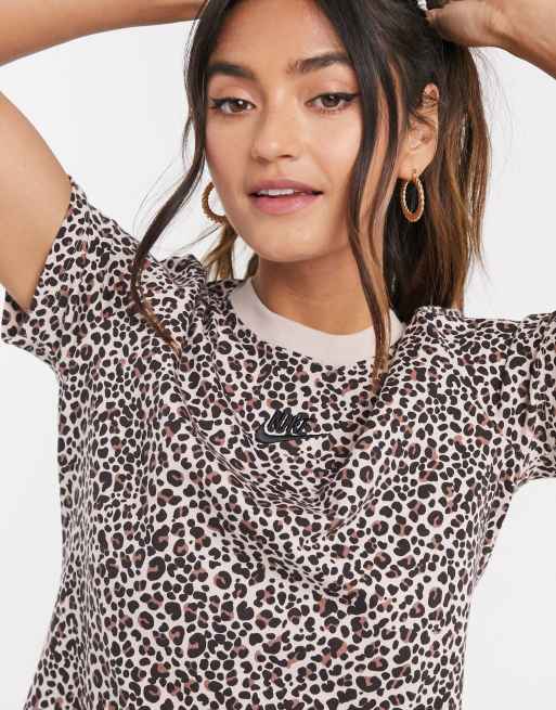 Nike cheetah sale print shirt