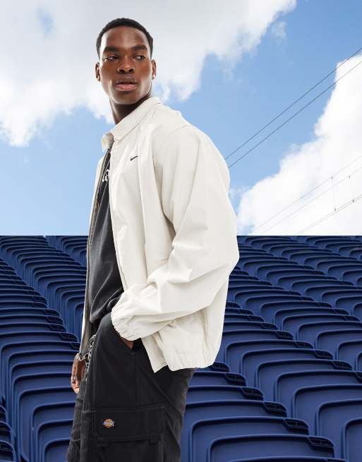 Nike – Life – Harrington-Jacke aus Cord in Weiß