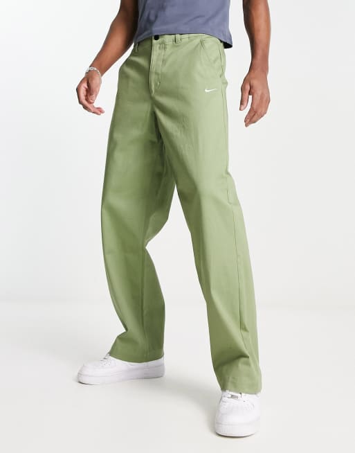 Nike Life Premium chinos in green