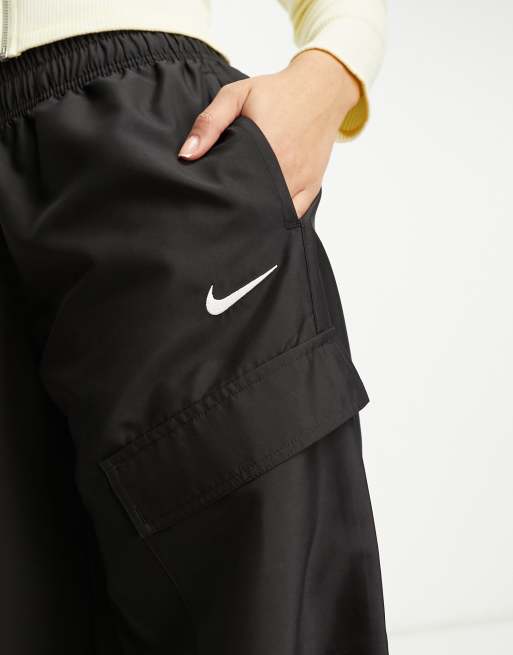 Nike Essential woven sweatpants in black, ASOS