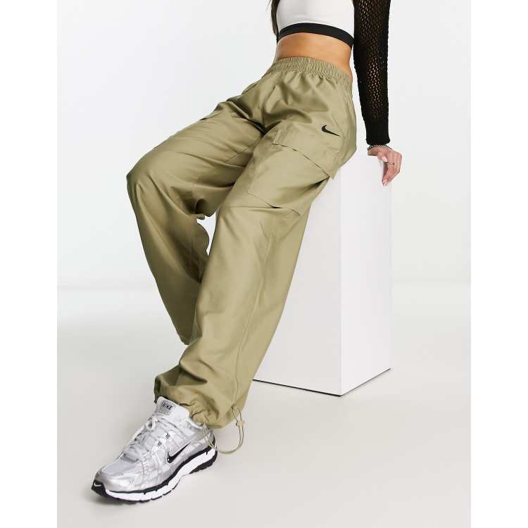 Olive green nike on sale pants