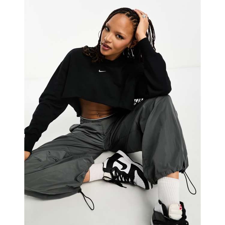 Nike Lightweight French Terry cropped sweat in black