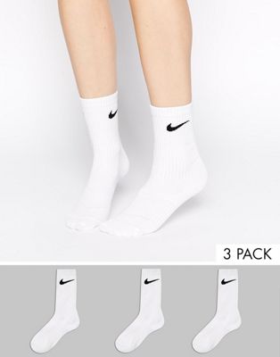 white nike ankle socks womens