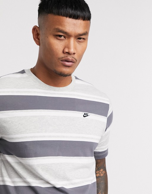 Nike logo stripe t-shirt in grey
