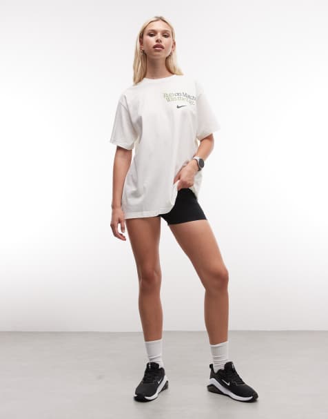 Nike Logo T-shirt in off white - view 1