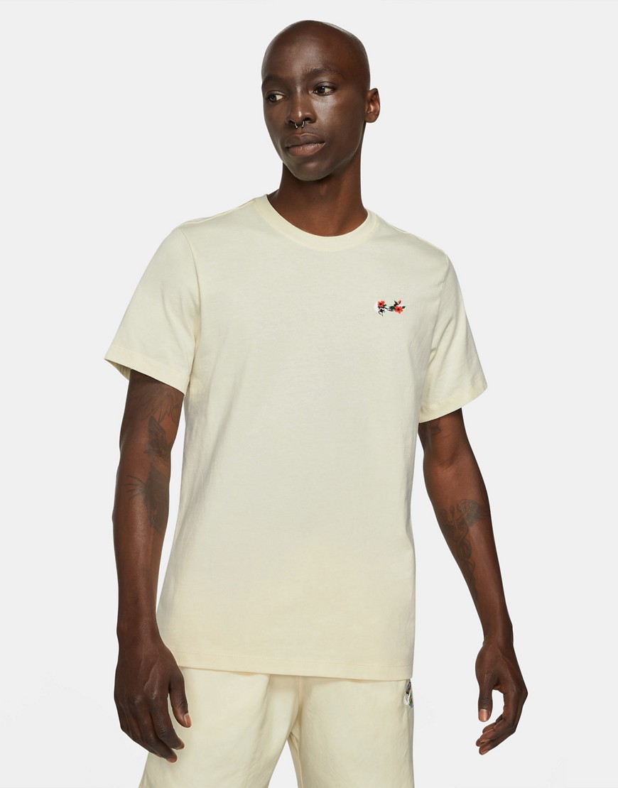 Nike Logo Twist Pack embroidered logo t-shirt in cream-White