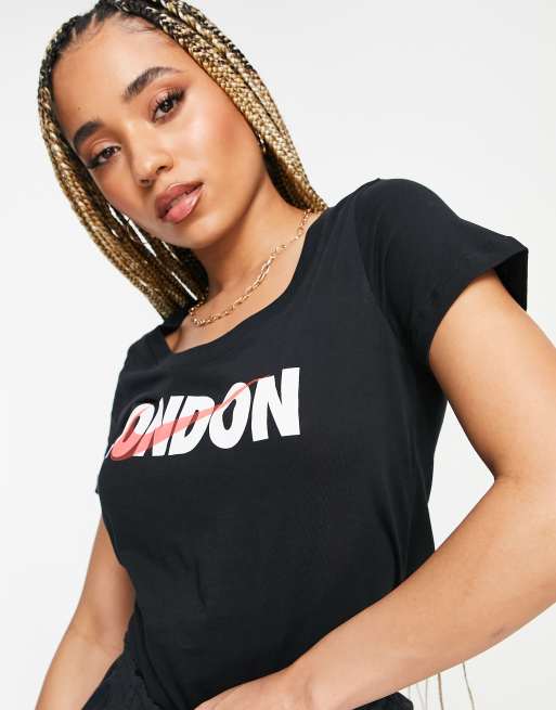 Compliment doel Historicus Nike London City T-Shirt in black | ASOS