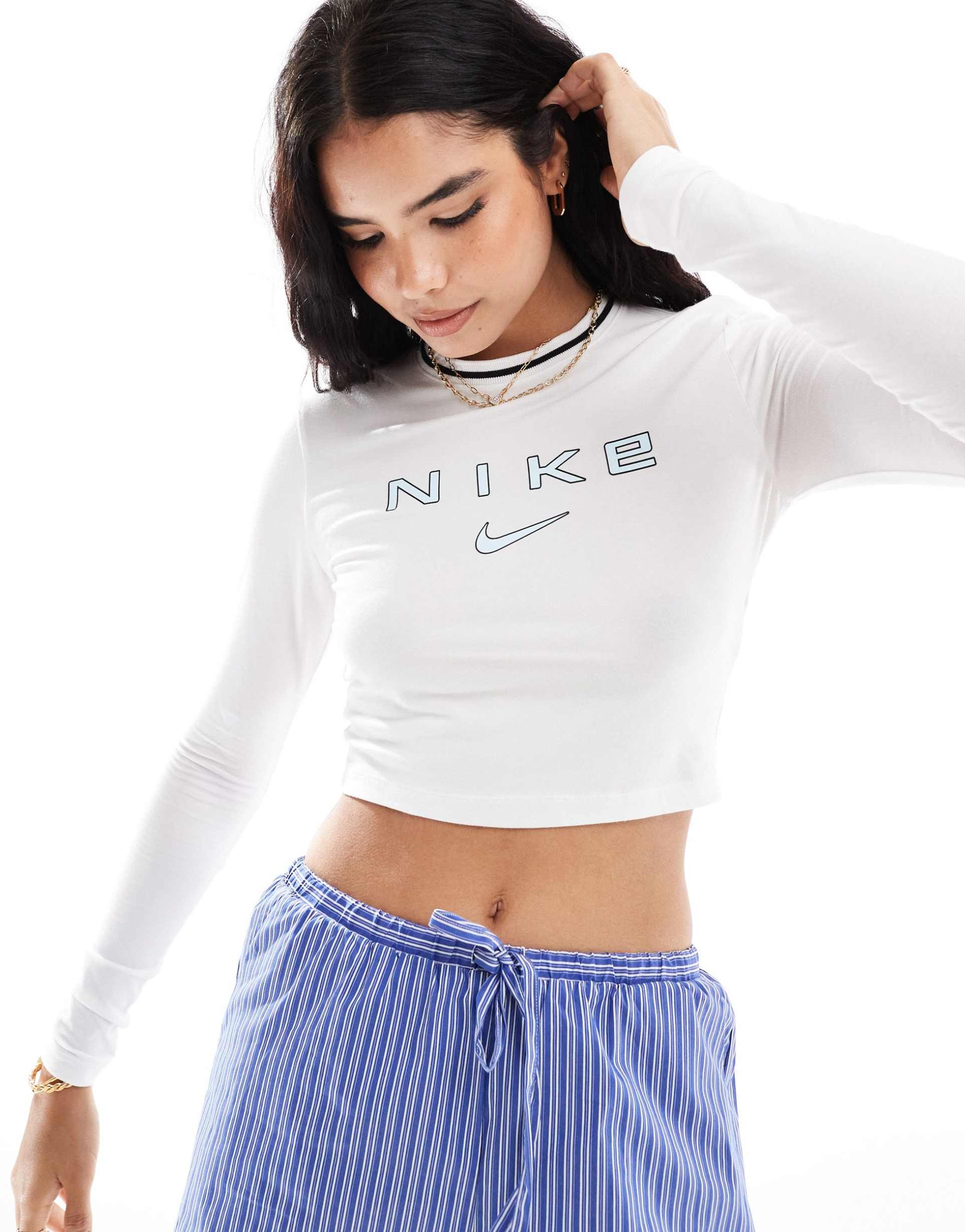 nike long sleeve retro t-shirt in white