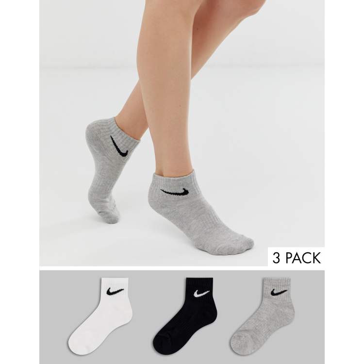 Nike Lot de 3 paires de chaussettes Noir blanc et gris ASOS