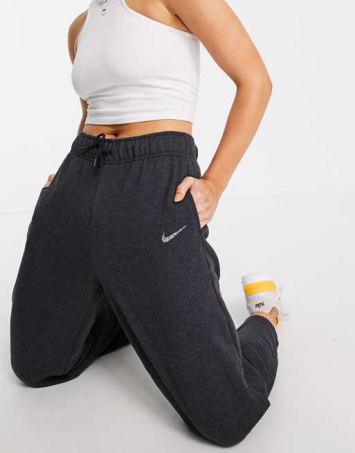 Womens black best sale fleece pants