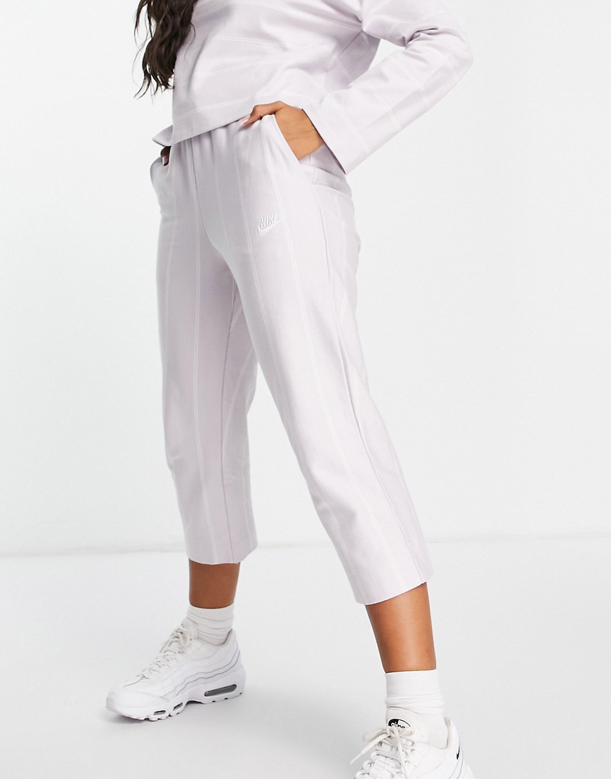 Nike Lounge tapered leg pants in lilac and white stripe-Purple