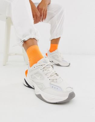 Nike - M2K Tekno - Sneakers in wit met oranje