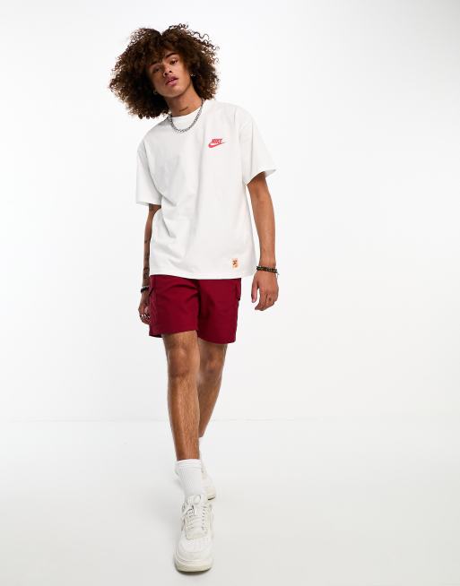 ★ドイツ発*NIKE*新作*SOLE FOOD Tシャツ/WHITE★ Nike Sole Food front print T-shirt in white | ASOS