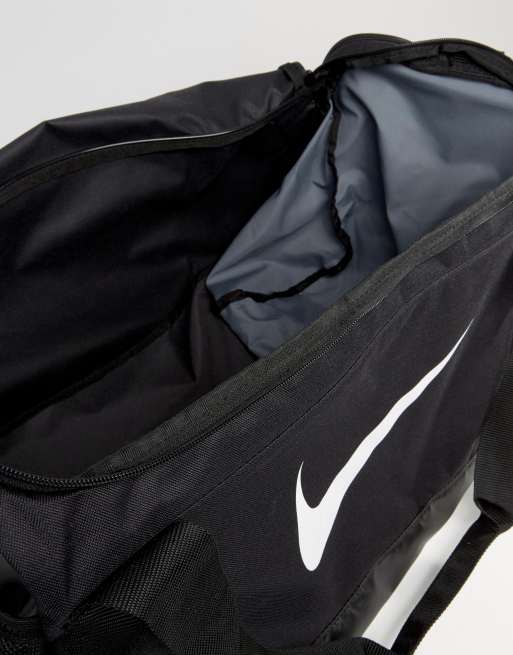 Nike Medium Brasilia Holdall Bag In Black |