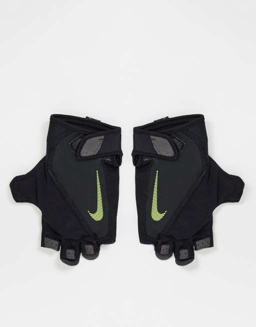 Nike Mens Training Elemental fitness gloves in black ASOS