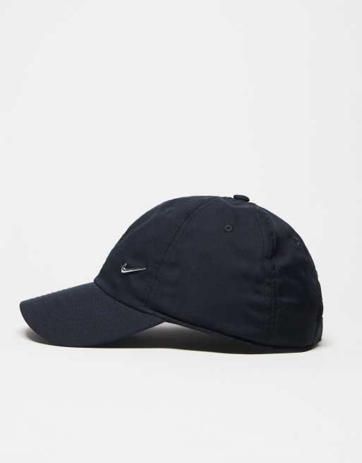 Nike metal futura cap in black