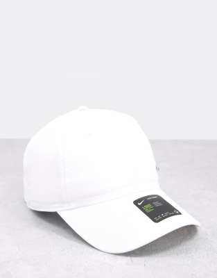 white nike swoosh cap