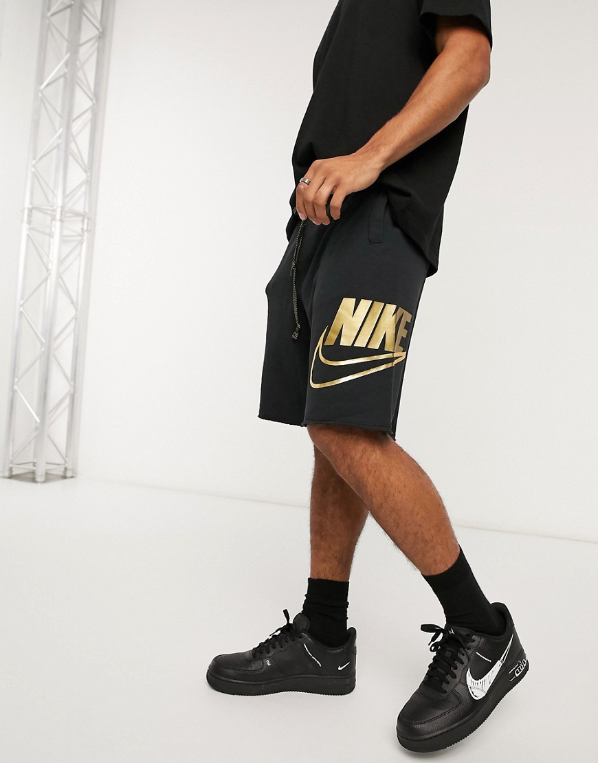 Nike Metallic Alumni Short In Black