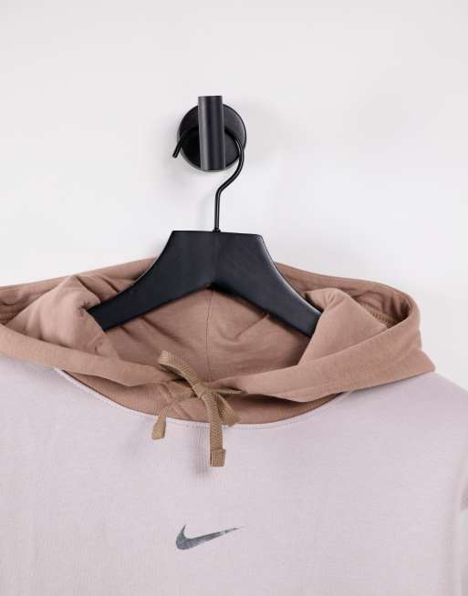 Nike – Metallic Swoosh – Bluza z kapturem z blokami neutralnych kolorów, 3 z 4