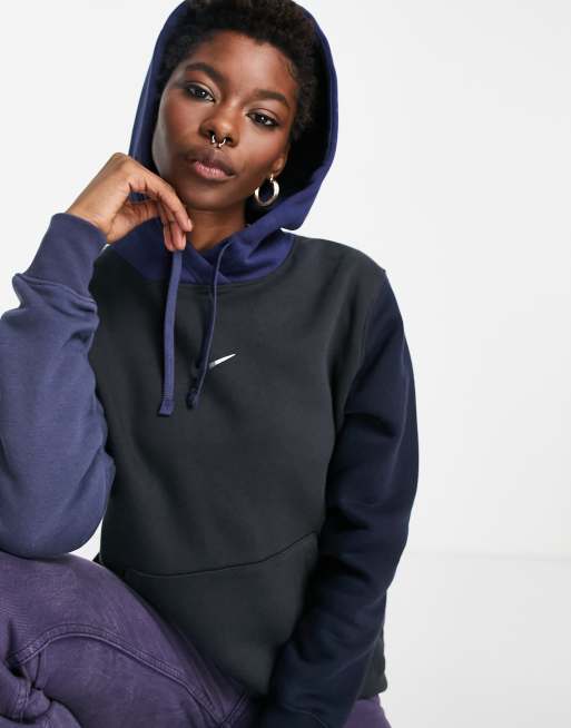 Nike Metallic Swoosh colour in navy mix | ASOS