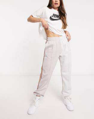 womens nike tracksuit sets