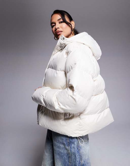 Nike Metro puffer jacket in beige ASOS