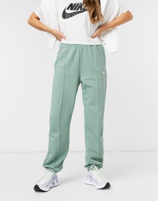 nike pastel pants