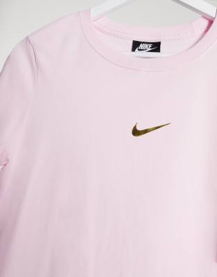 nike pink swoosh t shirt