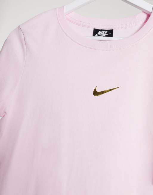 Nike mini metallic swoosh regular fit pastel pink t shirt