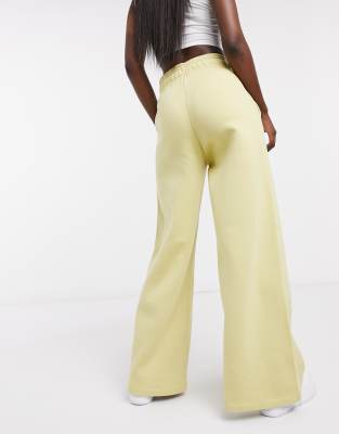 nike mini swoosh high waisted wide leg joggers