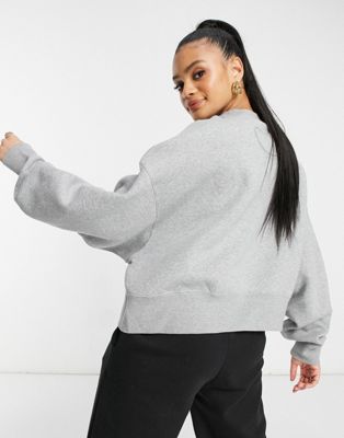 nike mini swoosh oversized cropped black sweatshirt