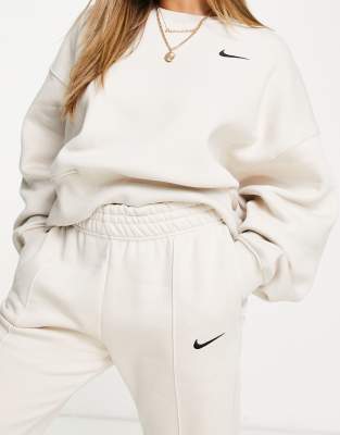 nike sand jumper