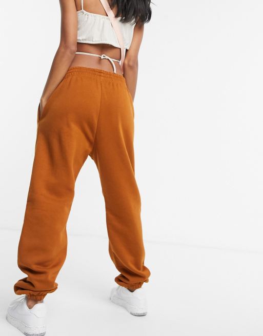 Tawny nike pants new arrivals