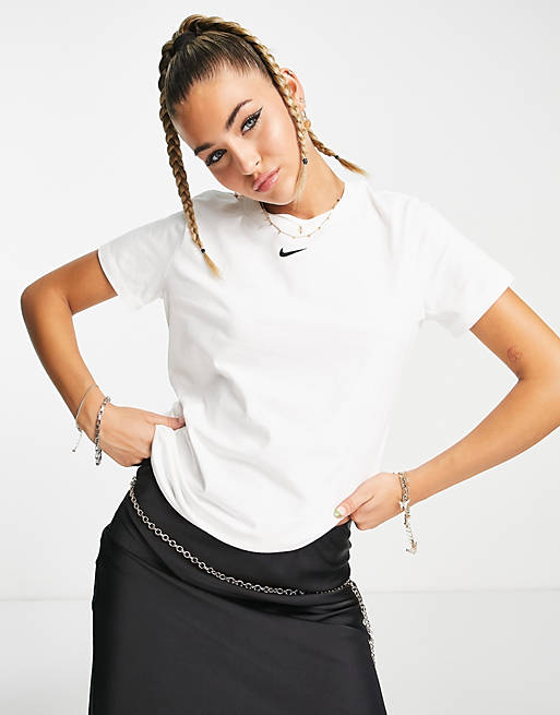 Women Nike mini swoosh short sleeve t-shirt in white 