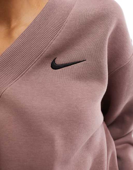 Nike v neck online sweatshirt