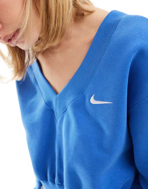 Nike mini swoosh v neck cropped sweatshirt in star blue