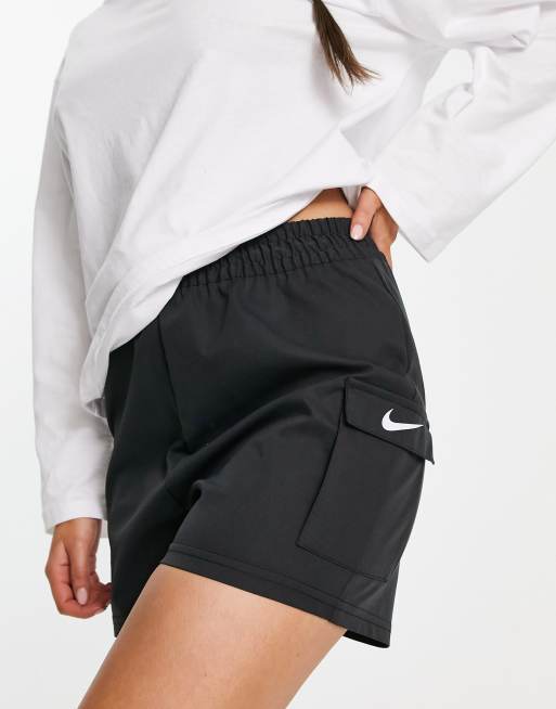 Nike women's sale cargo shorts